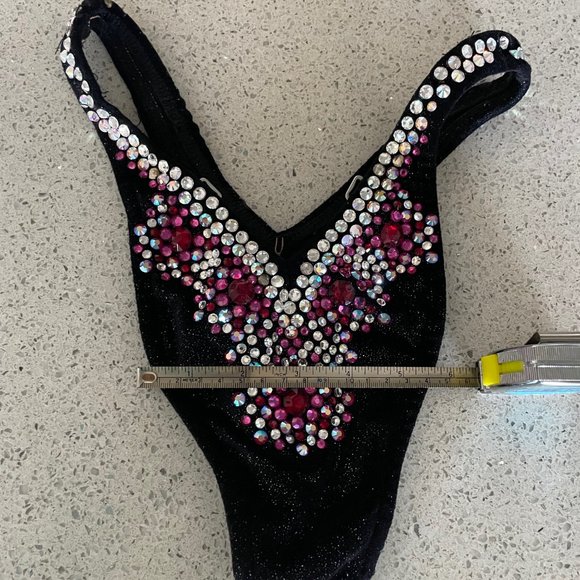 NPC Figure Competition Suit - Black Velvet with Clear & Rose Swarovski Crystals - Picture 3 of 4